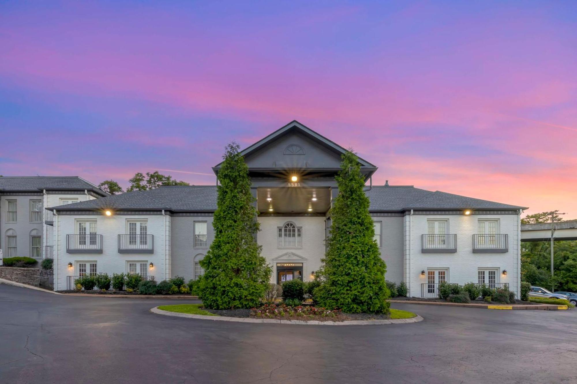 Best Western Brentwood Exterior foto